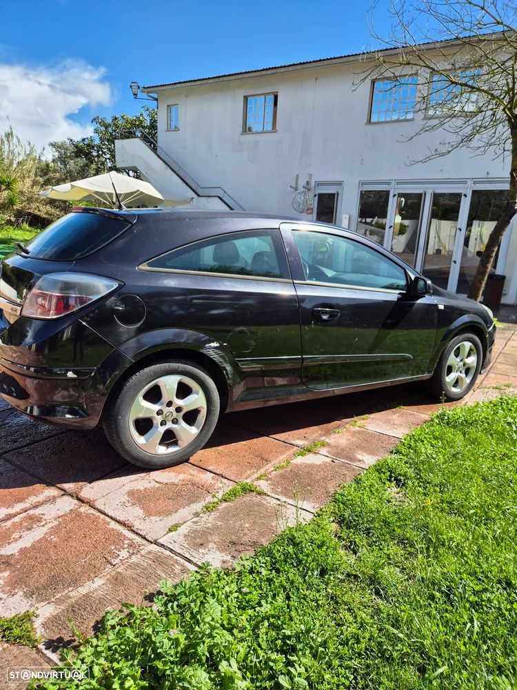 Opel Astra GTC 1.3 CDTI - 3