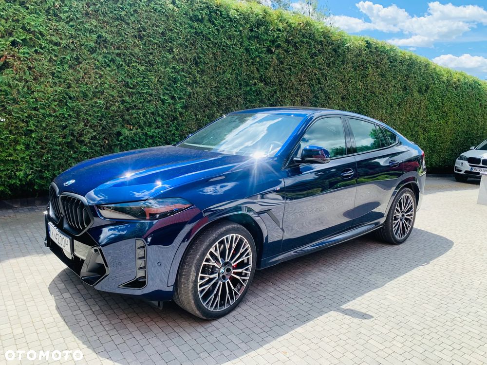 BMW X6 - 24
