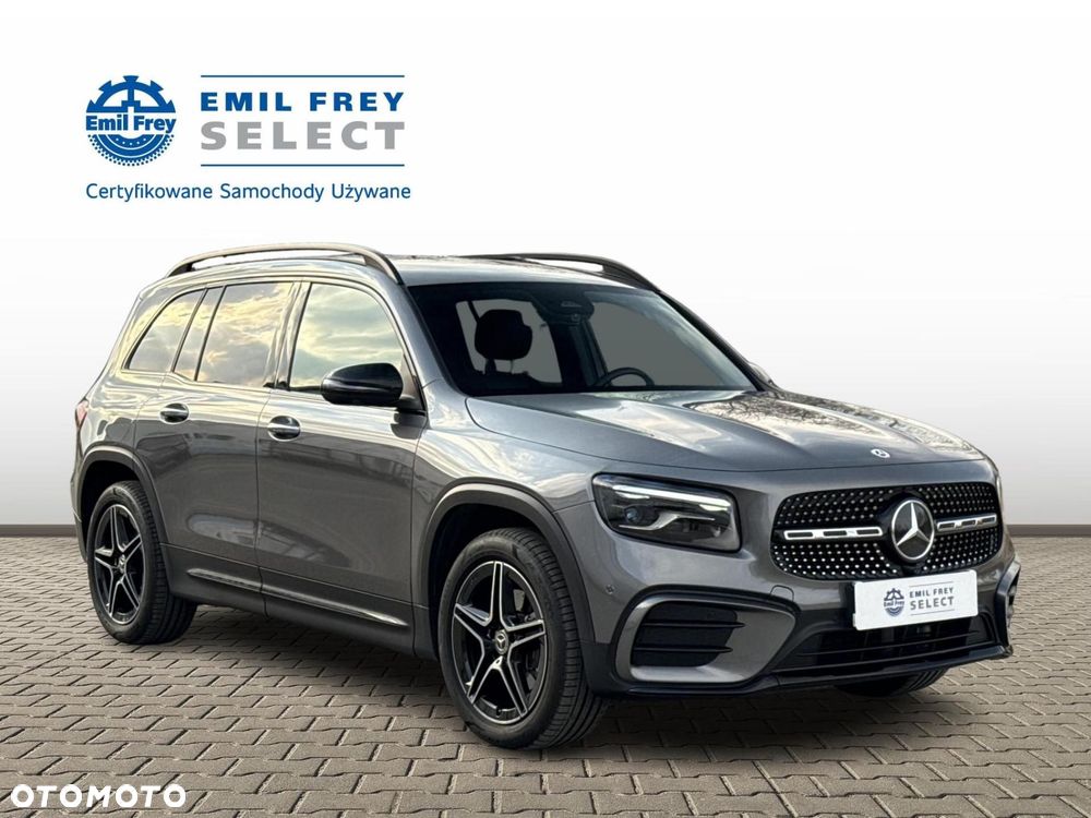 Mercedes-Benz GLB - 9