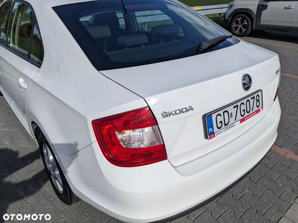 Skoda RAPID - 25