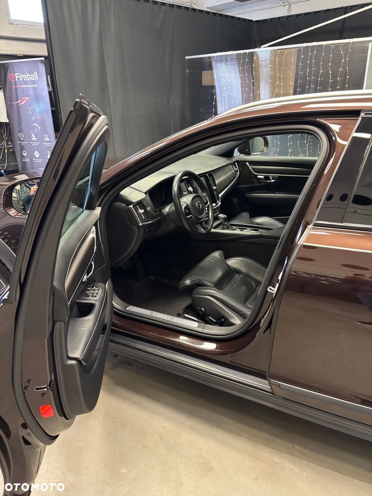 Volvo V90 D5 SCR AWD Momentum Pro - 13
