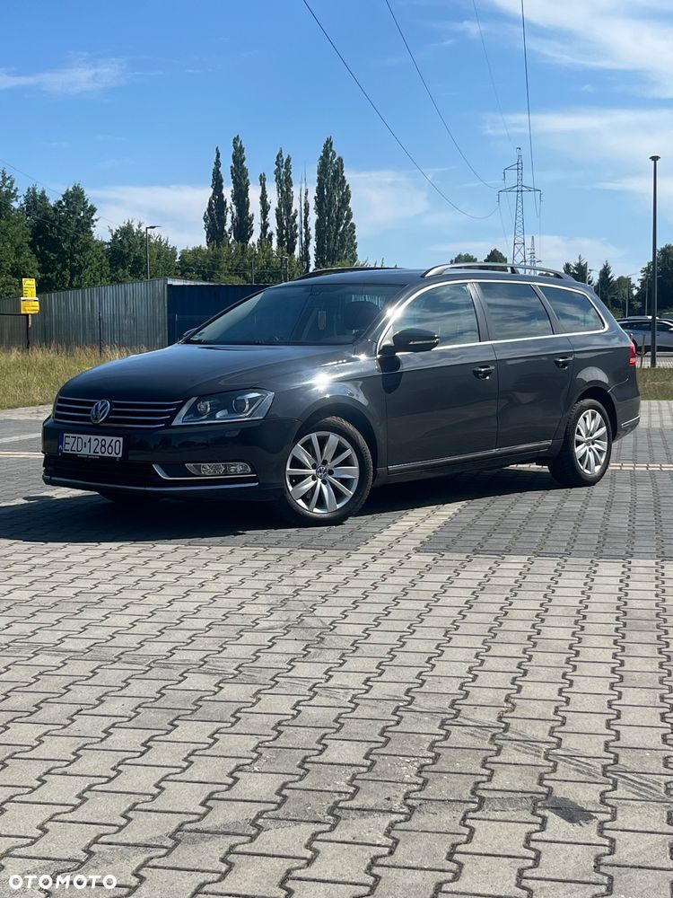 Volkswagen Passat 2.0 TDI DPF Trendline DSG - 10