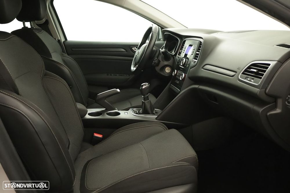 Renault Mégane Sport Tourer 1.5 Blue dCi Zen - 19