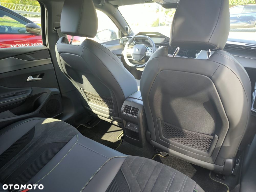 Peugeot 408 1.2 PureTech mHEV GT S&S e-DCS6 - 10