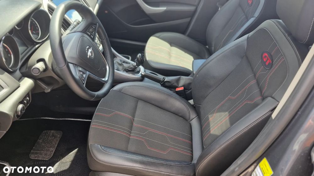 Opel Astra - 12
