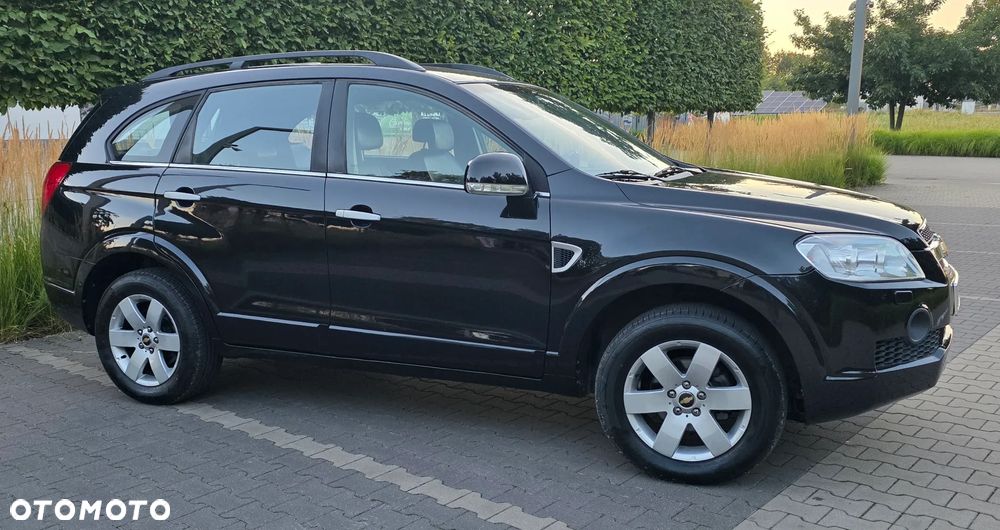 Chevrolet Captiva 2.4 4WD 7 Sitzer LT - 13