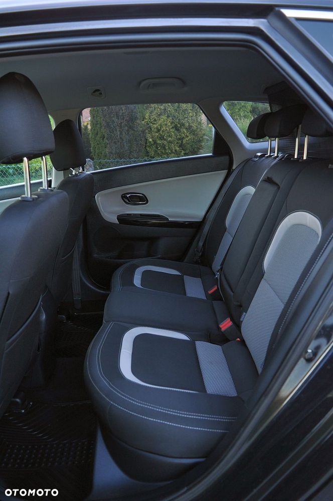 Kia Ceed 1.6 GDI Platinum Edition - 22