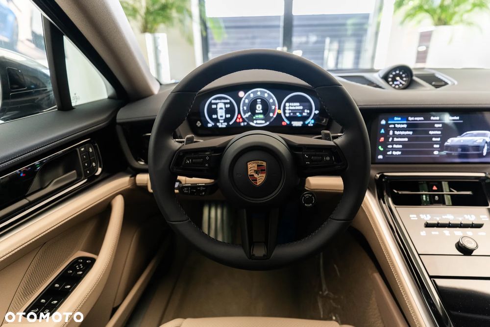 Porsche Panamera 4S E-Hybrid - 16