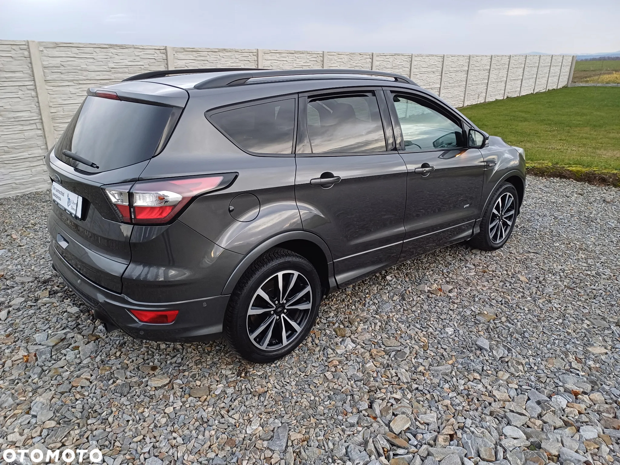 Ford Kuga 2.0 TDCi AWD ST-Line - 14