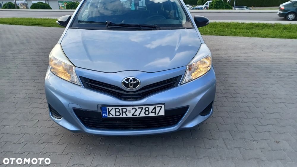 Toyota Yaris - 9