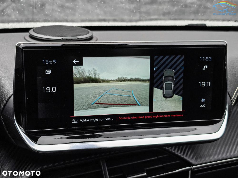 Peugeot 2008 PureTech 130 EAT8 GT - 30