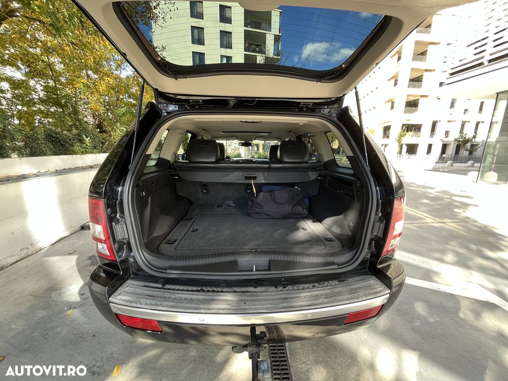 Jeep Grand Cherokee - 16