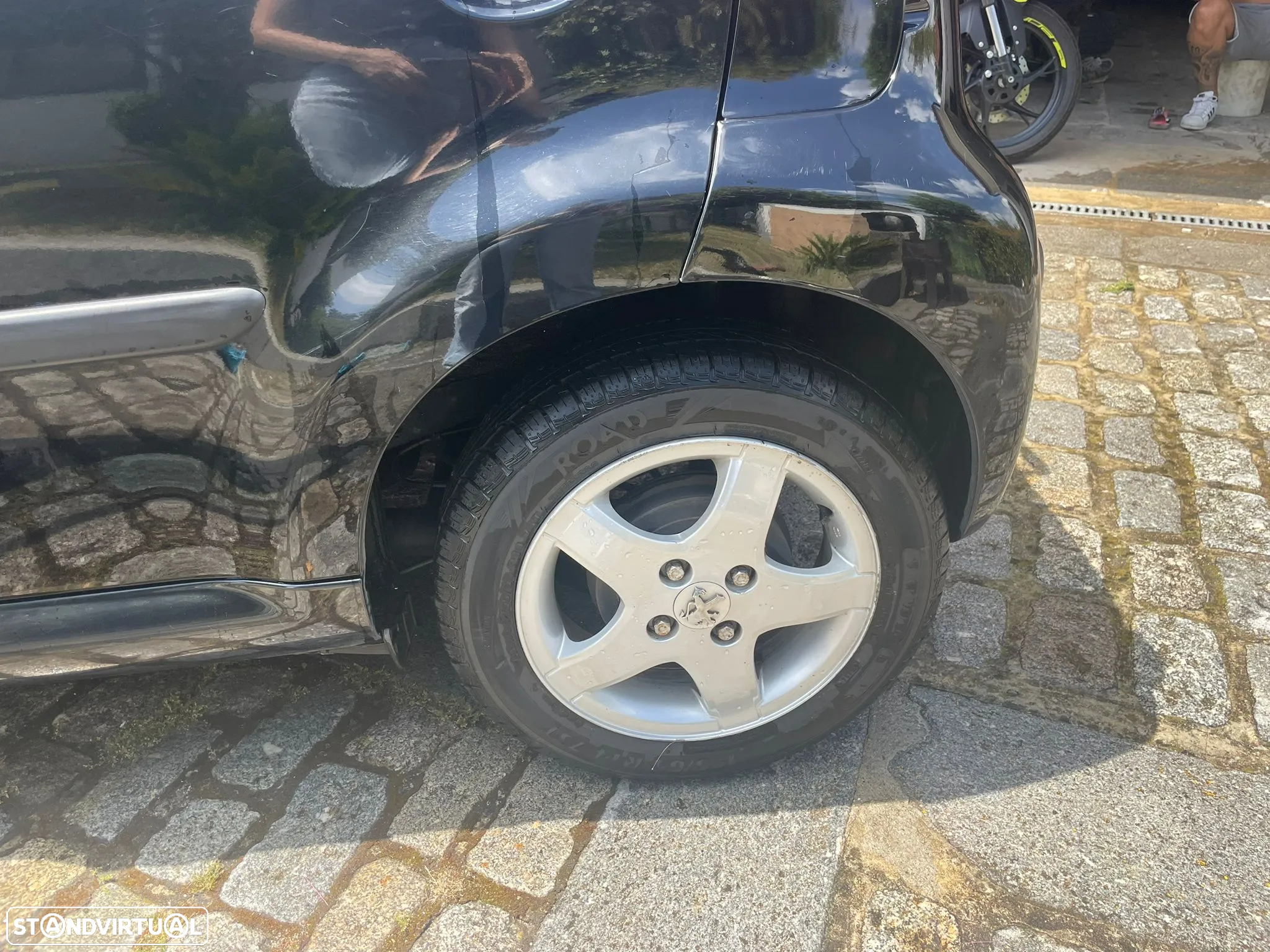 Peugeot 107 1.0 Black&Silver - 15