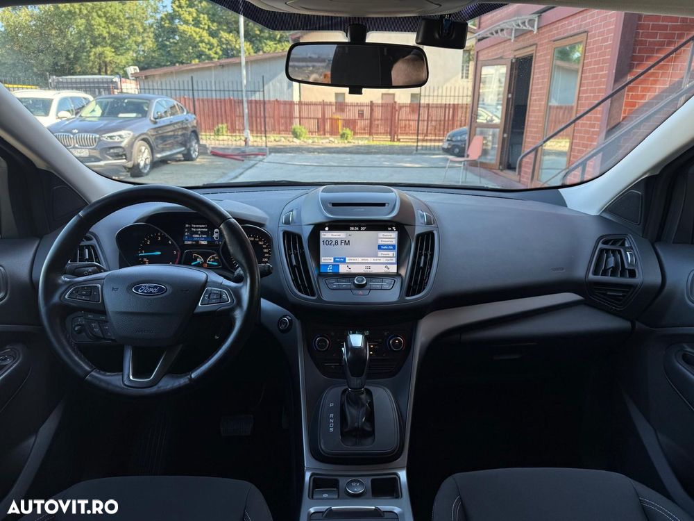 Ford Kuga - 5
