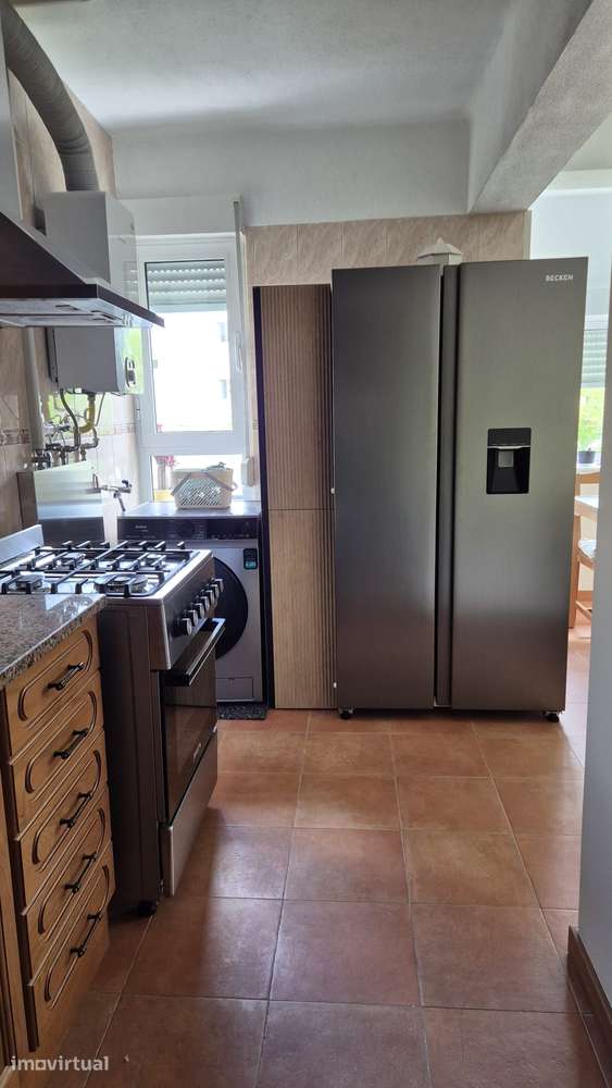 Quarto novo em Carnide - Grande imagem: 5/9