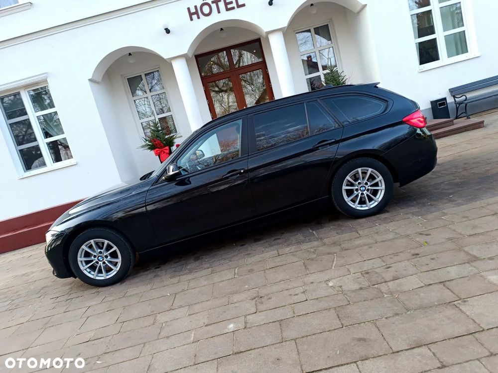 BMW Seria 3 318d DPF Edition Lifestyle - 20