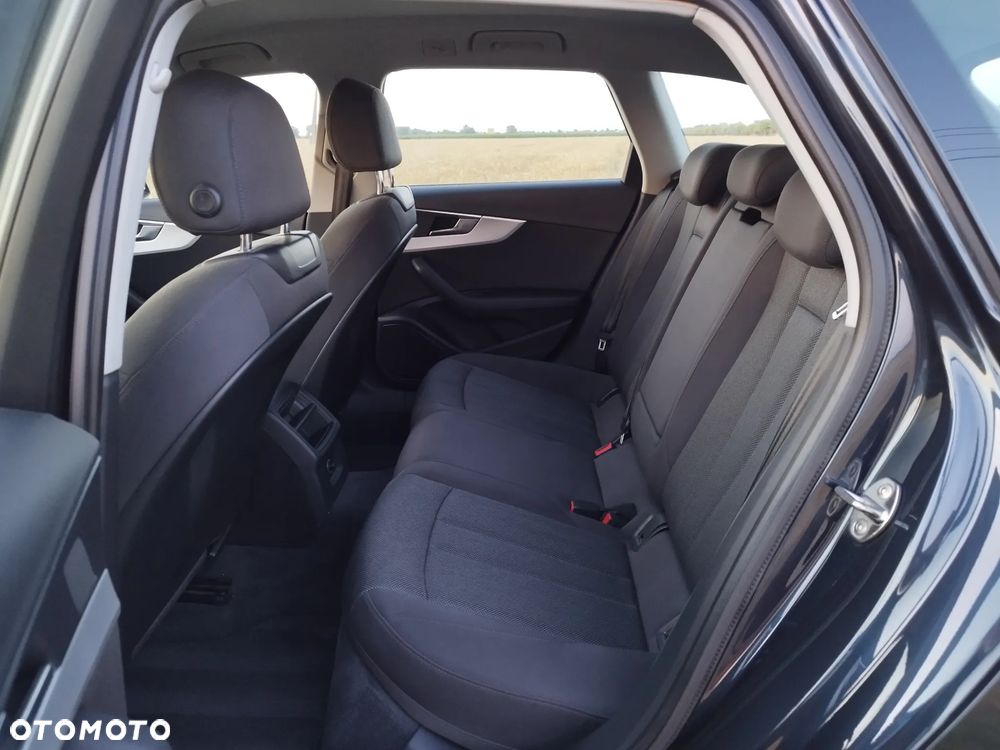 Audi A4 Avant 2.0 TDI ultra S tronic - 15