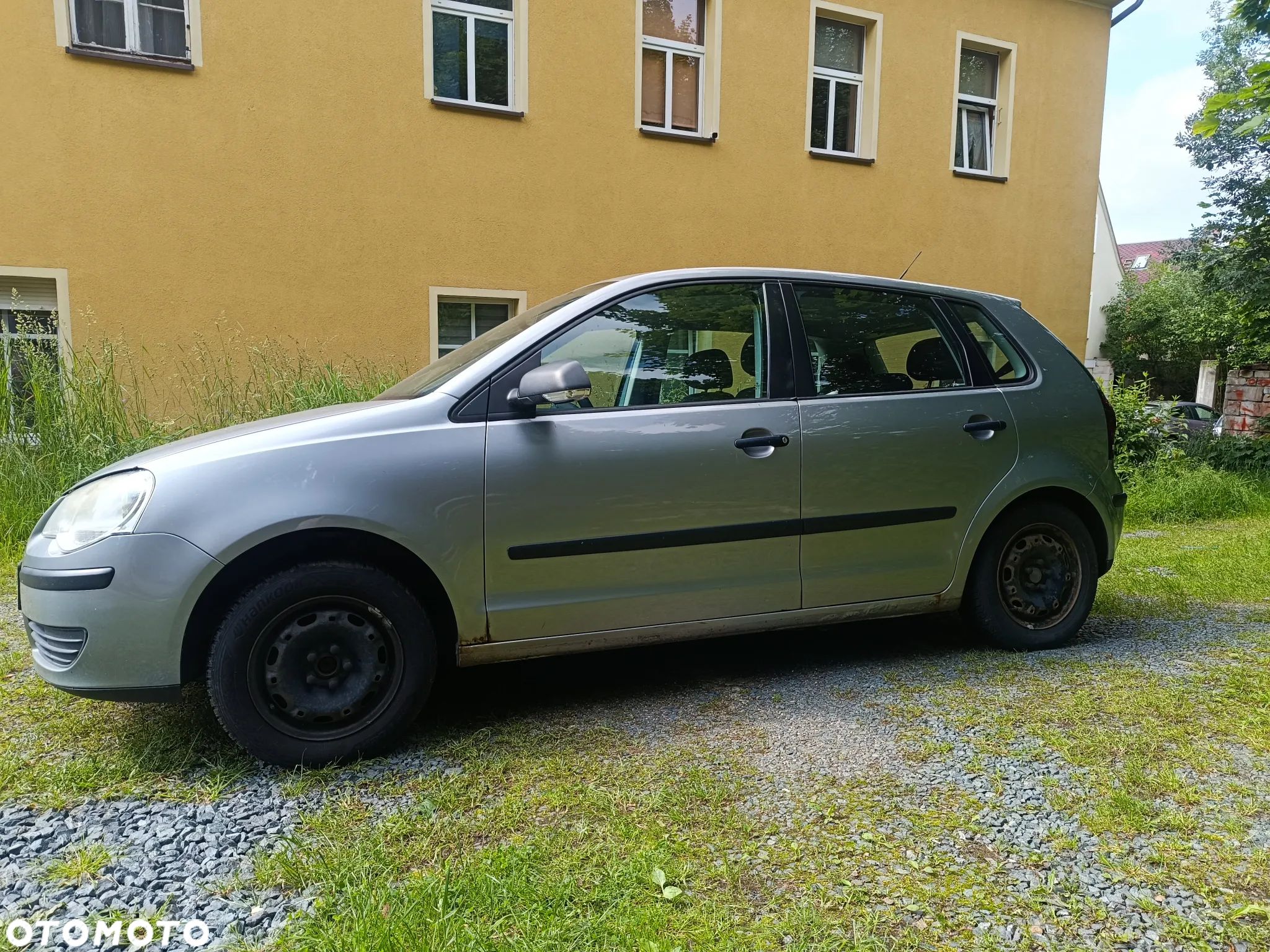 Volkswagen Polo - 1