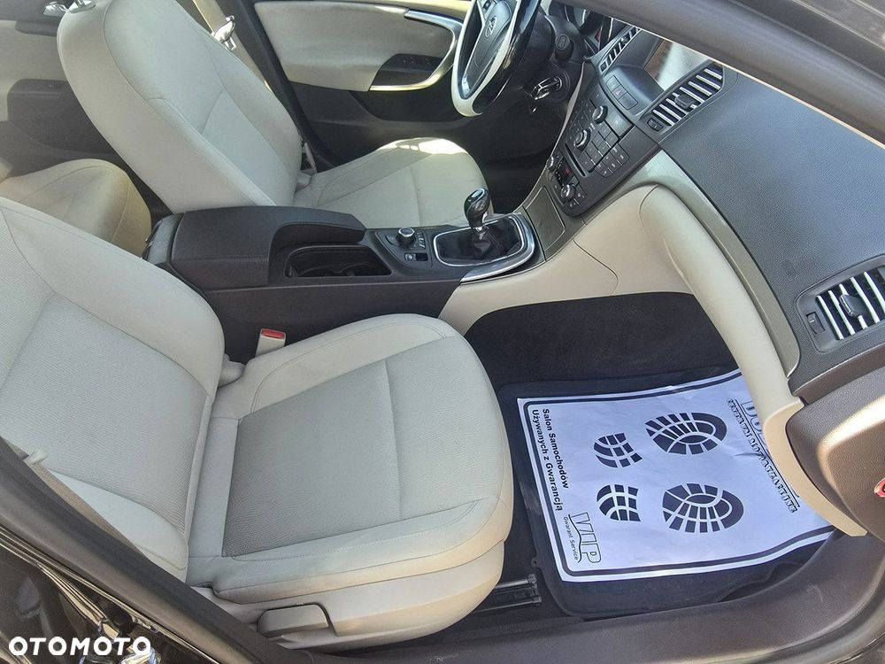 Opel Insignia - 19
