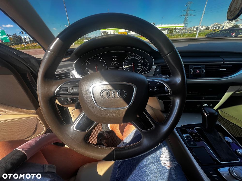 Audi A6 Avant 2.0 TDI quattro S tronic - 18