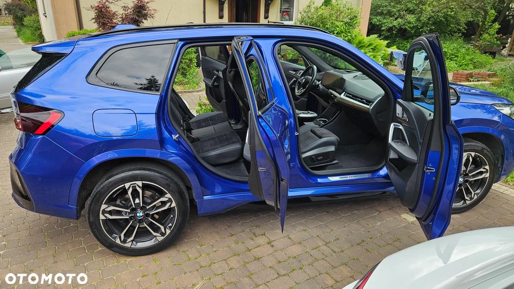 BMW X1 - 15
