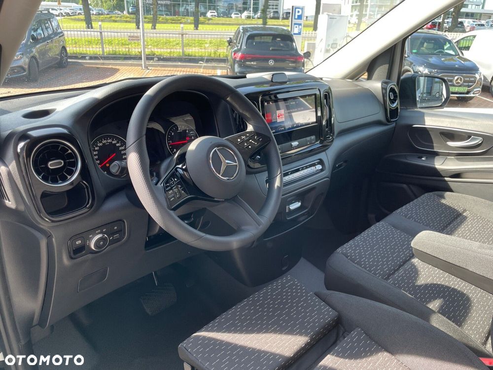 Mercedes-Benz Vito - 13