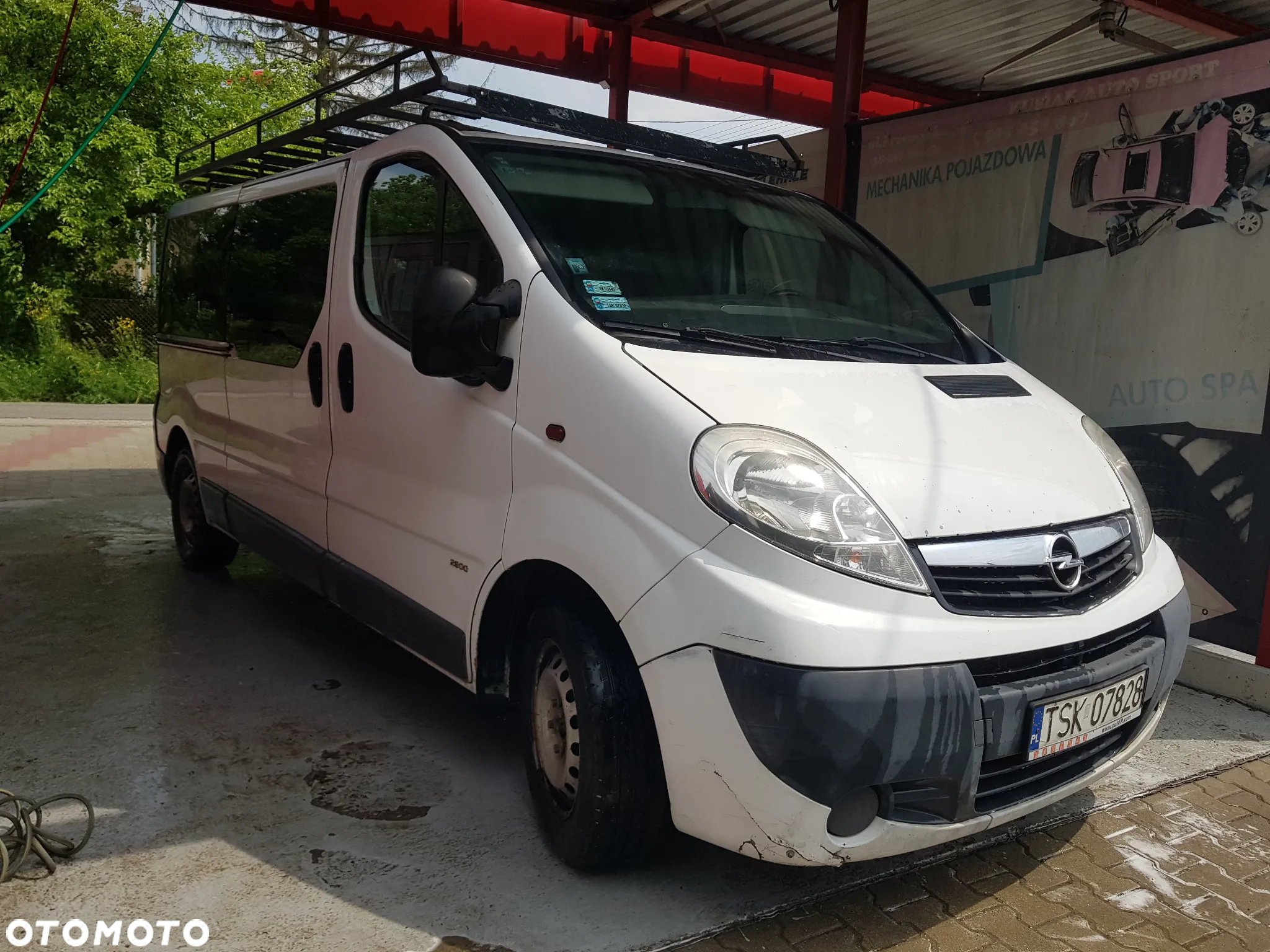 Opel Vivaro L2H1 2.9t - 5