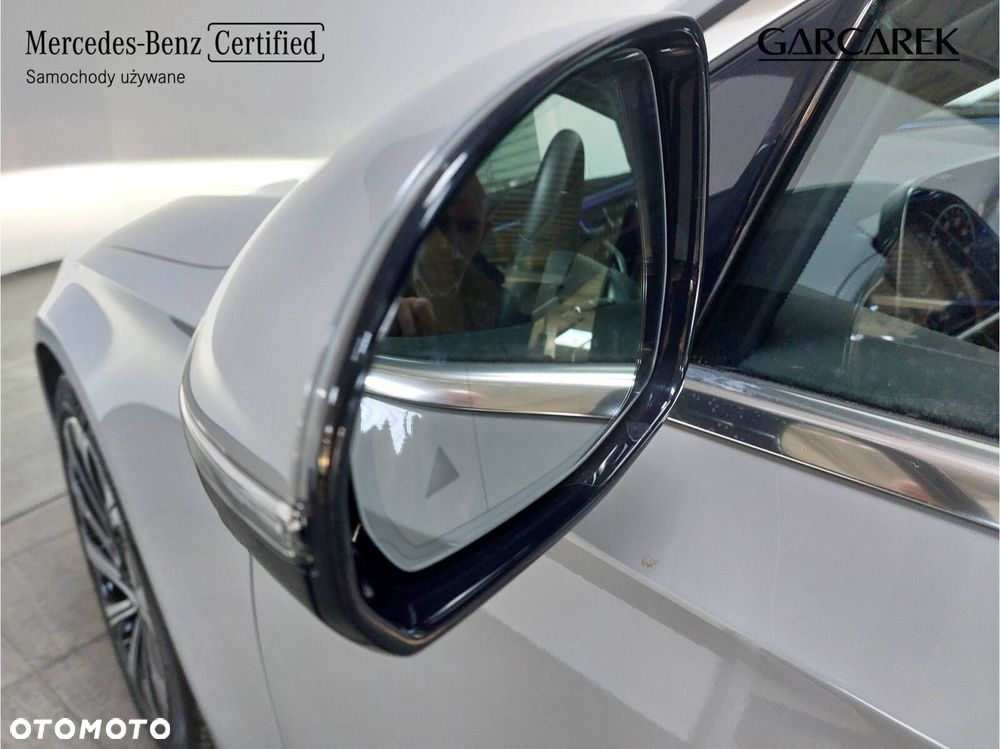 Mercedes-Benz Klasa E - 22