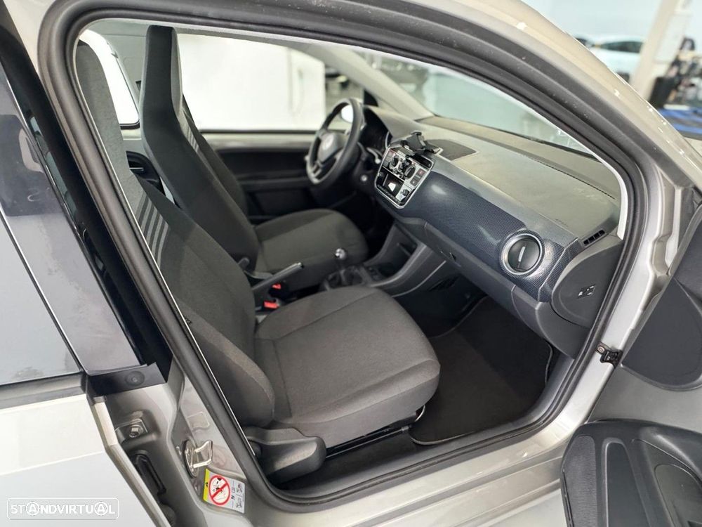 VW Up! 1.0 Move - 12