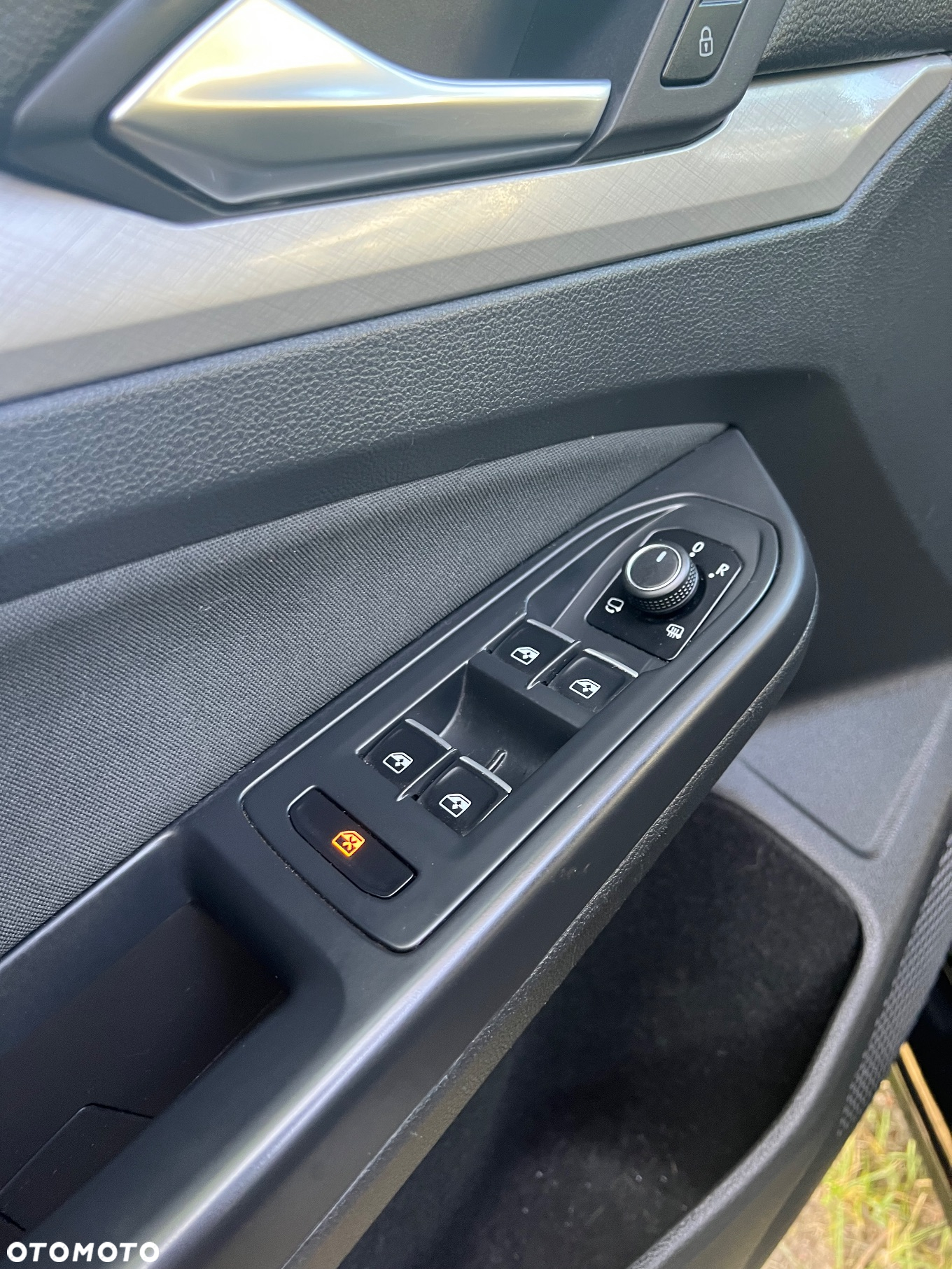Volkswagen Golf VIII 1.5 eTSI EVO Active DSG - 15