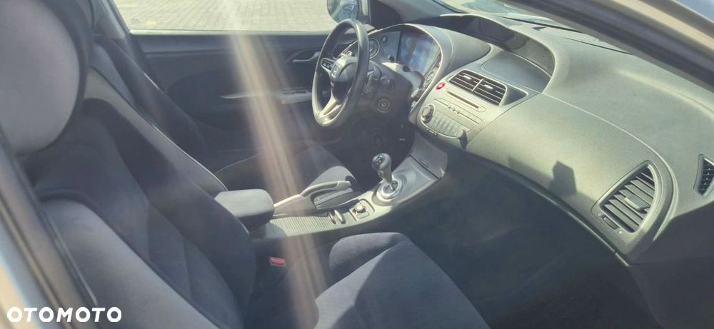 Honda Civic - 9