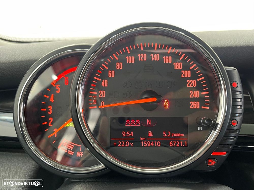 MINI 5 Portas One D - 31