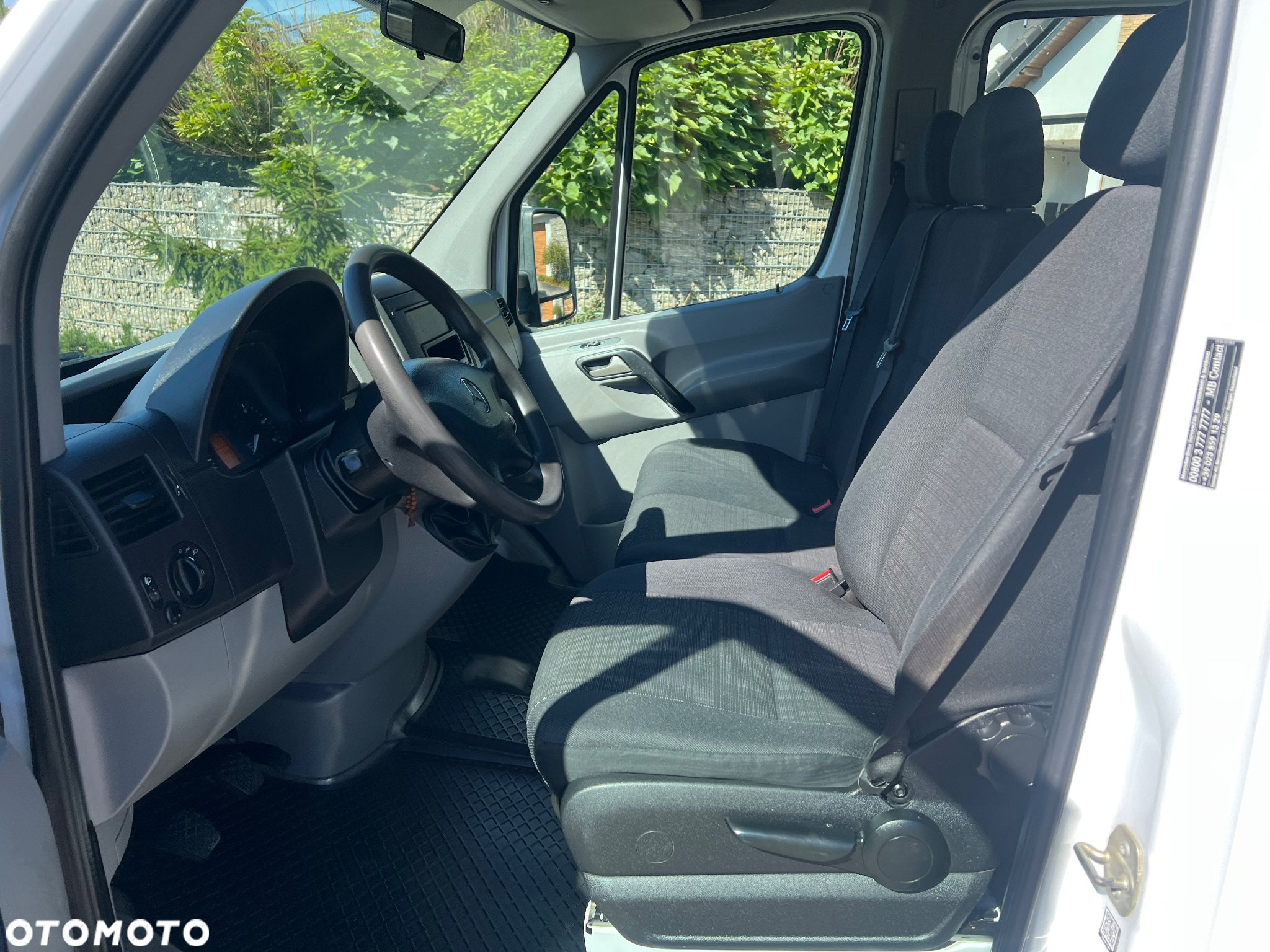 Mercedes-Benz Sprinter - 10