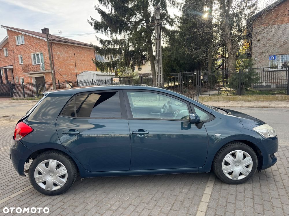 Toyota Auris 1.6 Prestige - 3