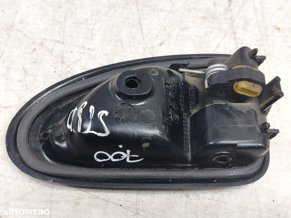 Maner interior 7700830078 Dacia Logan 1 [facelift] [2007 - 2012] 1.5 - 2