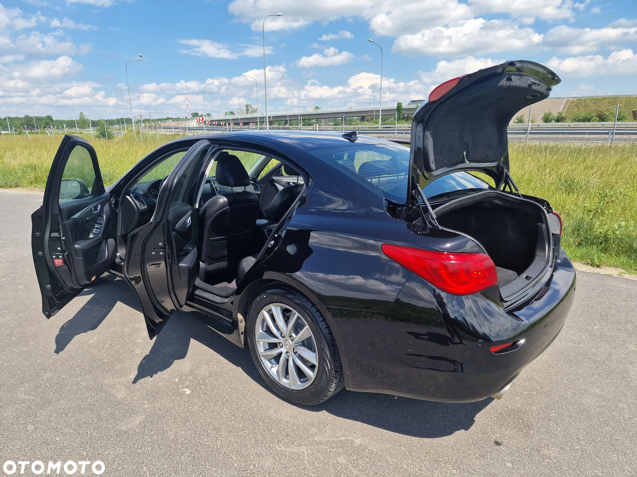 Infiniti Q50 Q50(S) Hybrid AWD Sport - 37