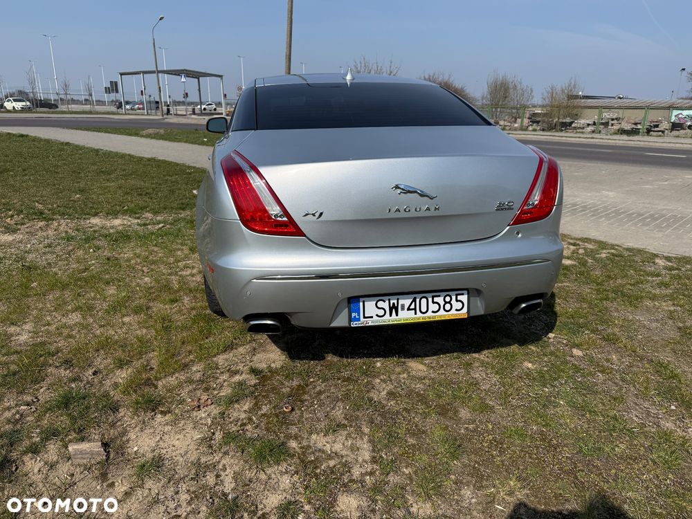 Jaguar XJ 3.0 V6 Kompressor AWD Premium Luxury - 4
