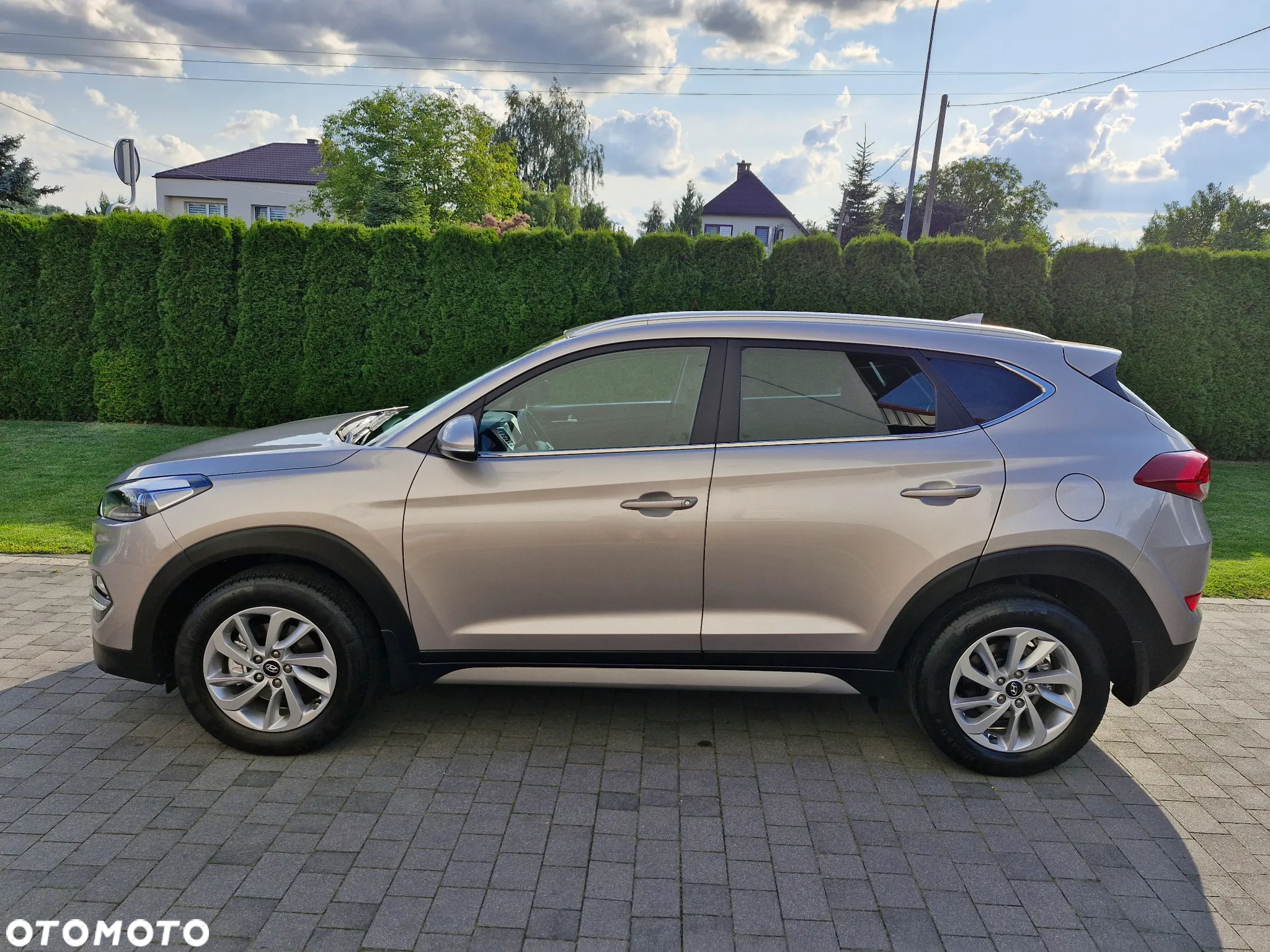 Hyundai Tucson blue 1.6 GDi 2WD Passion - 2