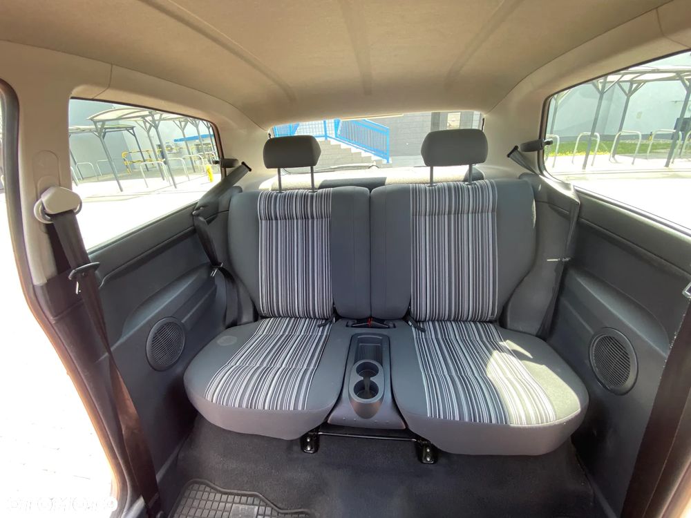 Volkswagen Fox 1.2 - 12