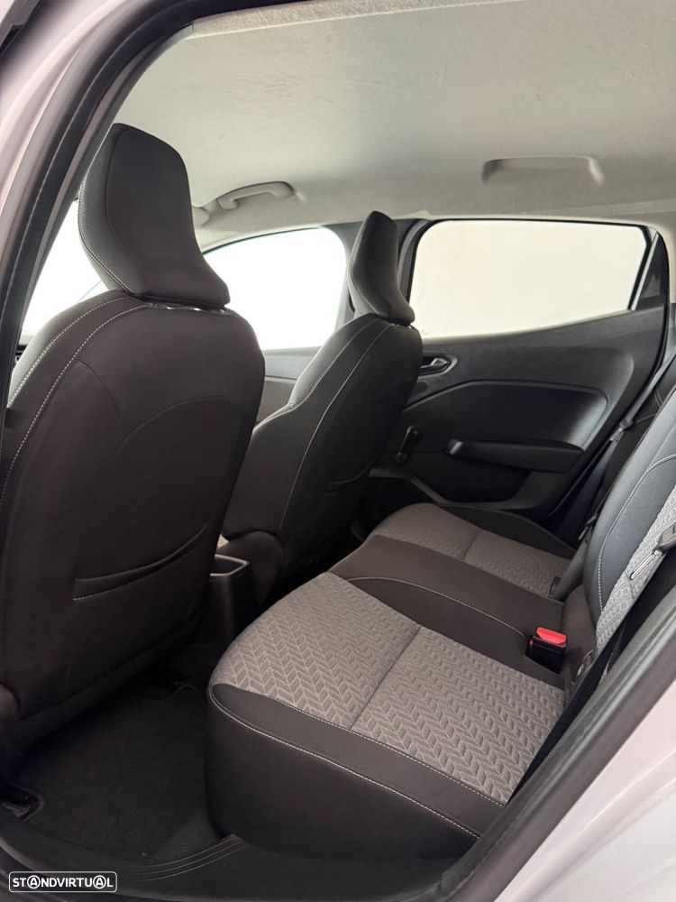 Renault Clio 1.0 TCe Limited Bi-Fuel - 13