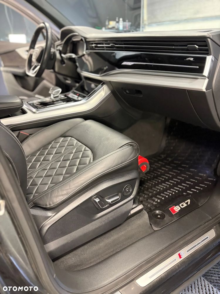 Audi SQ7 4.0 TDI Quattro Tiptronic - 17