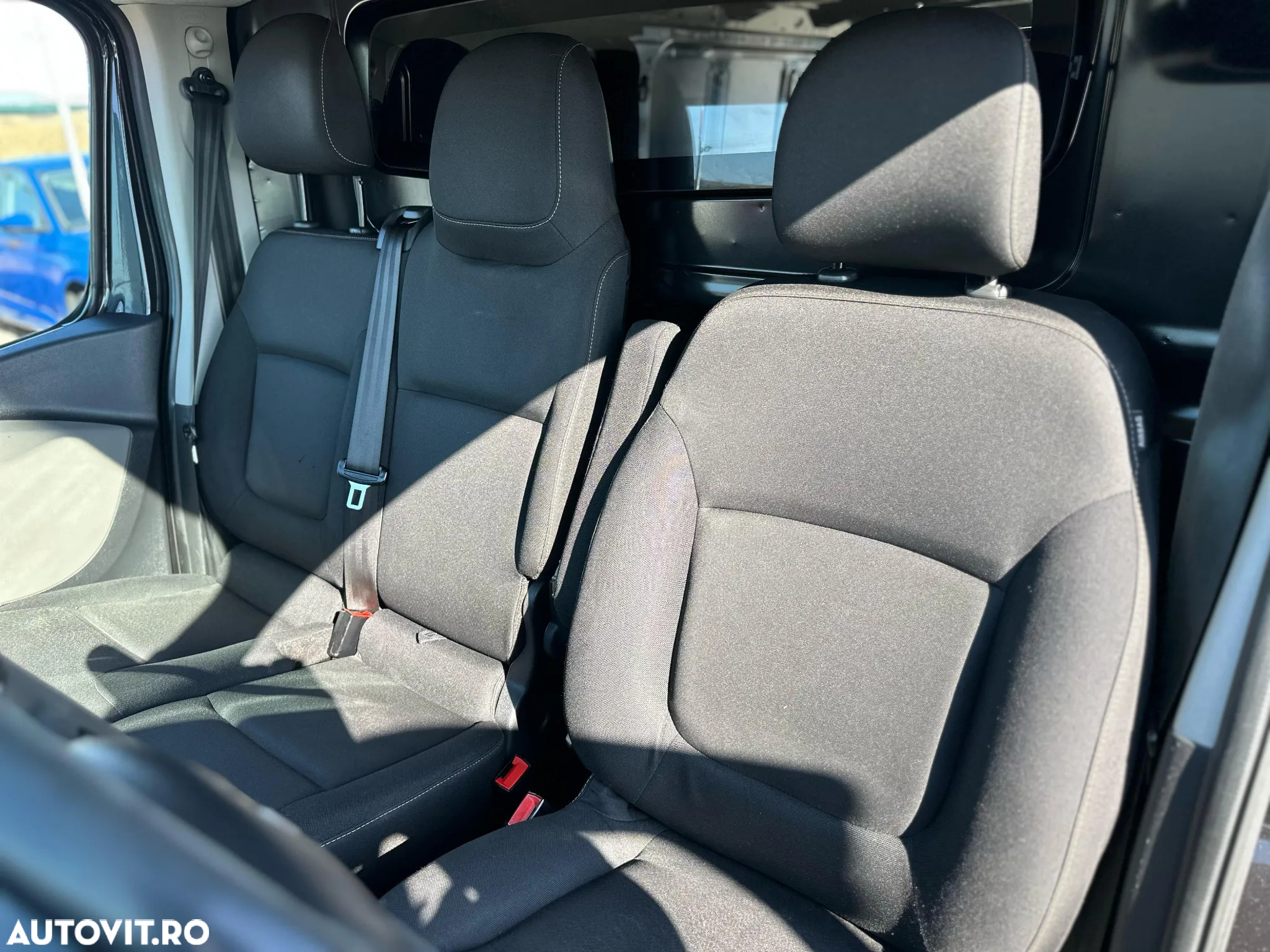 Renault Trafic - 15