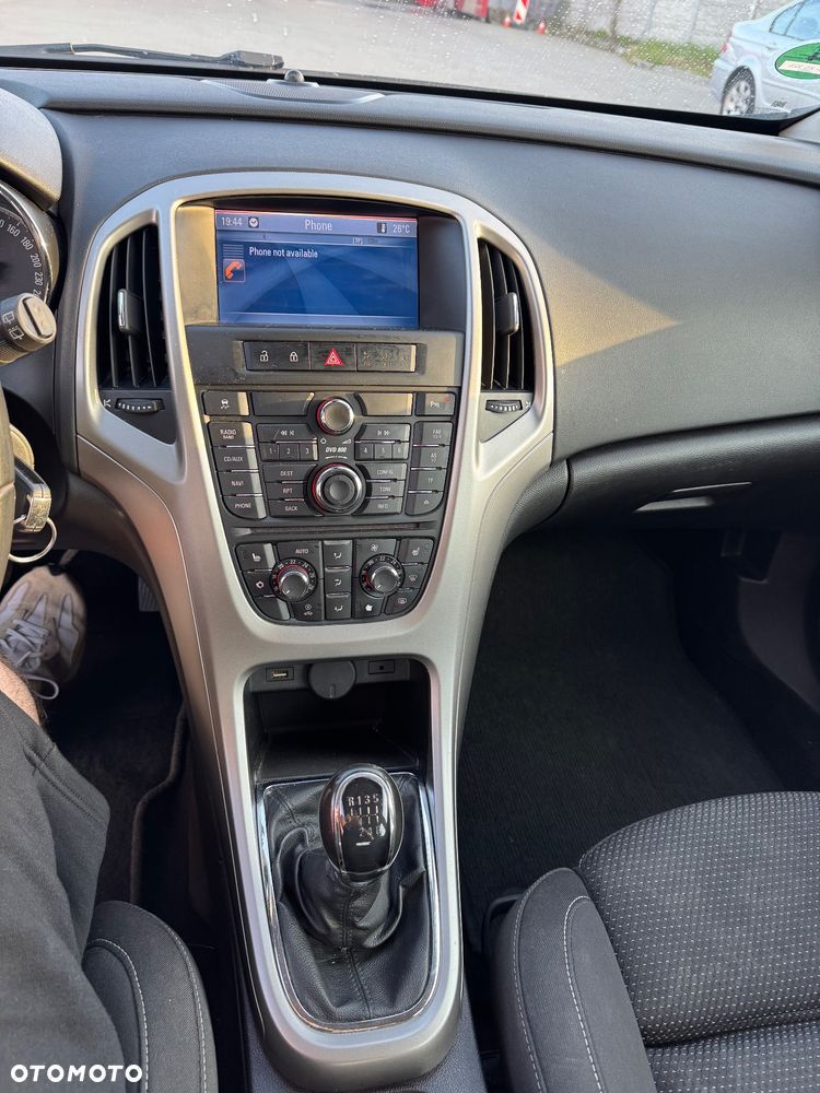 Opel Astra - 16