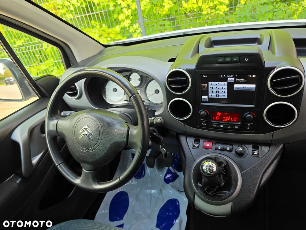 Citroën Berlingo Multispace PureTech 110 SELECTION - 16