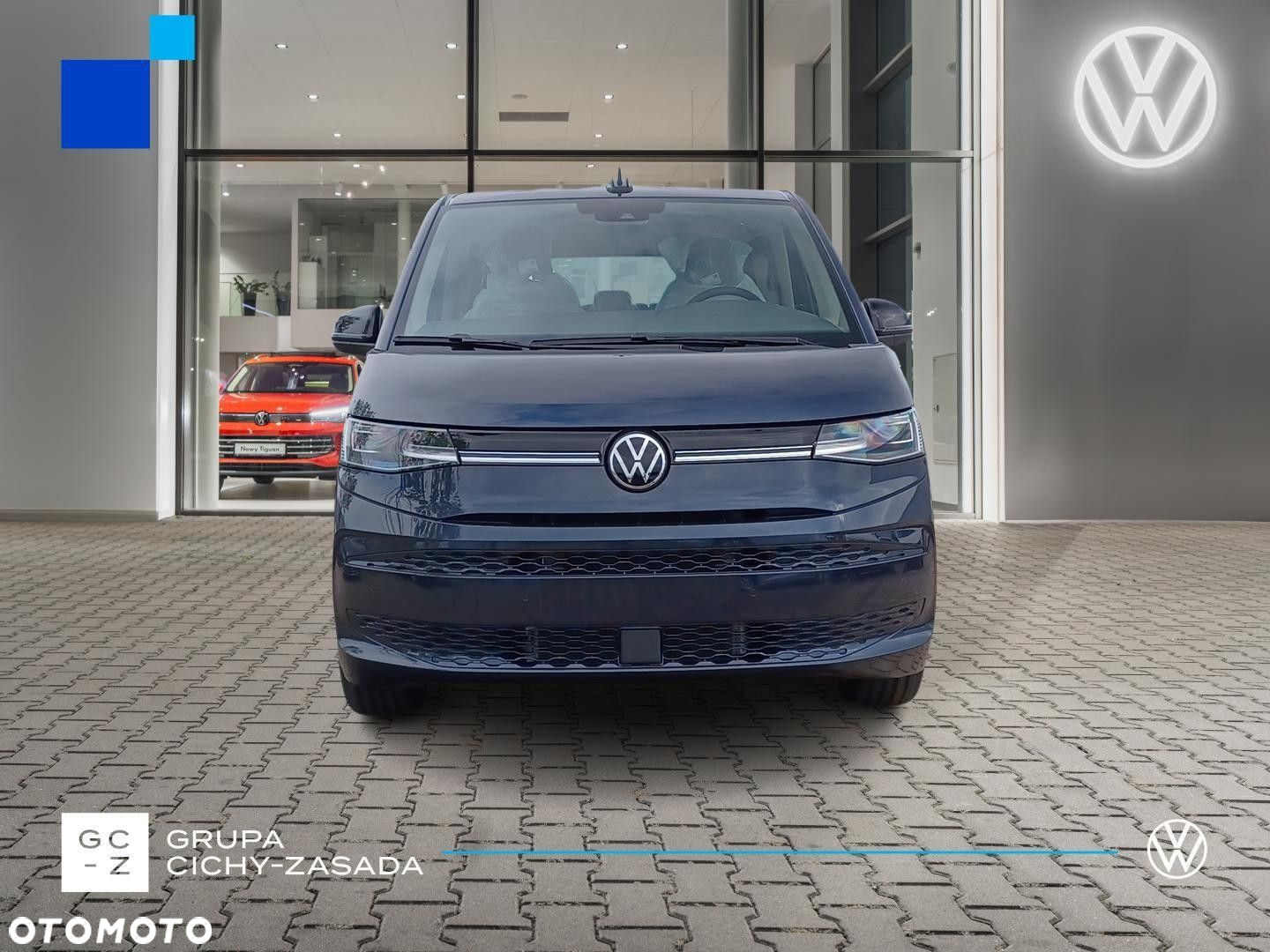 Volkswagen Multivan - 8