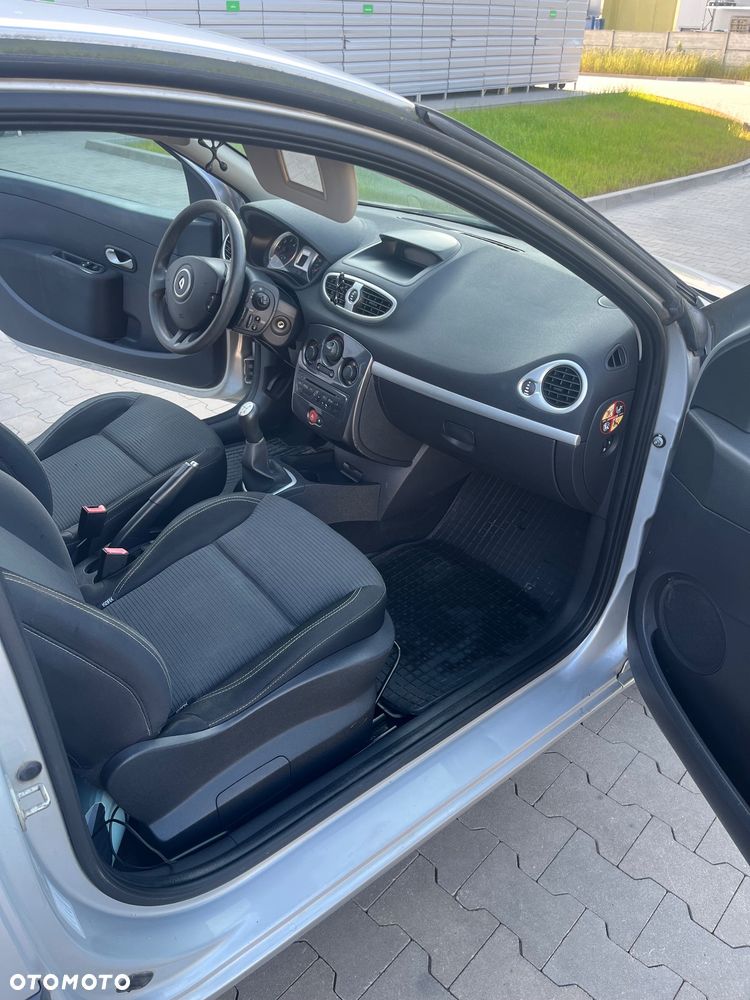 Renault Clio 1.5 dCi Dynamique - 26