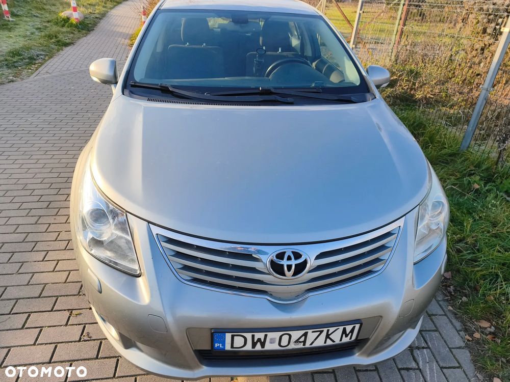 Toyota Avensis 2.0 Sol plus - 15
