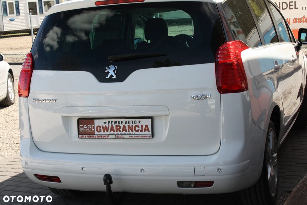 Peugeot 5008 1.6 THP Allure 7os - 17