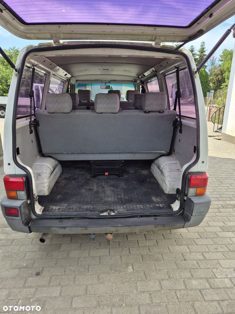 Volkswagen Transporter - 8