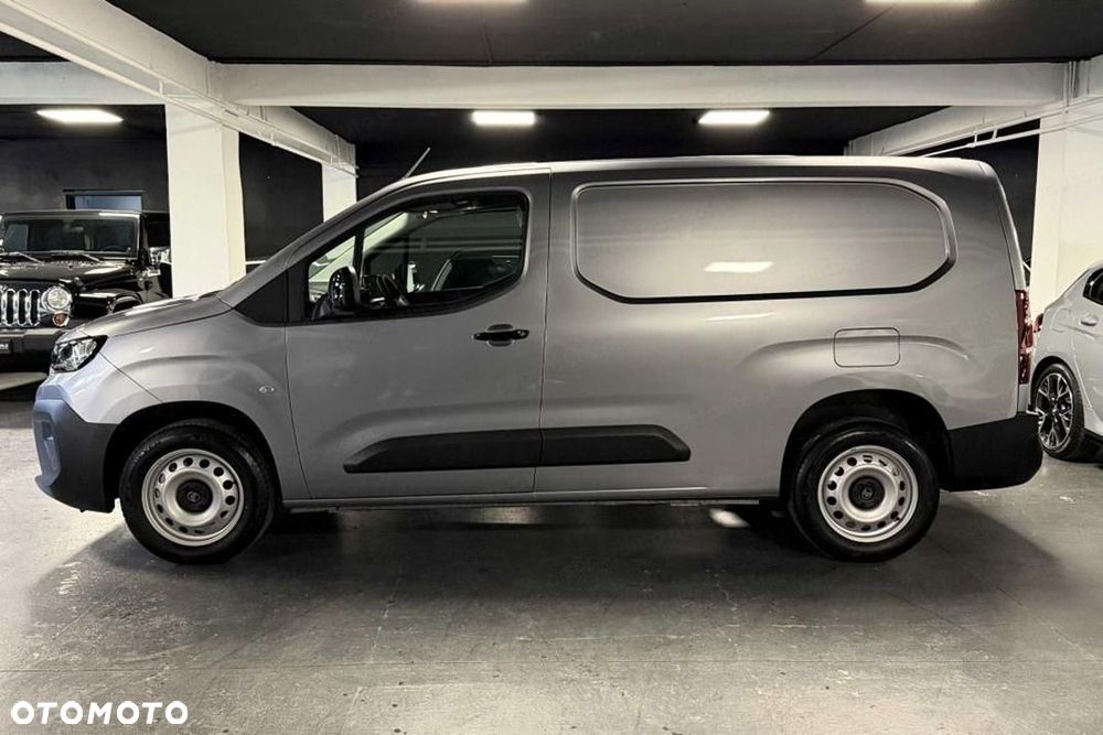 Citroën Berlingo Van XL L2H1EAT8 1.5 130KM - 7